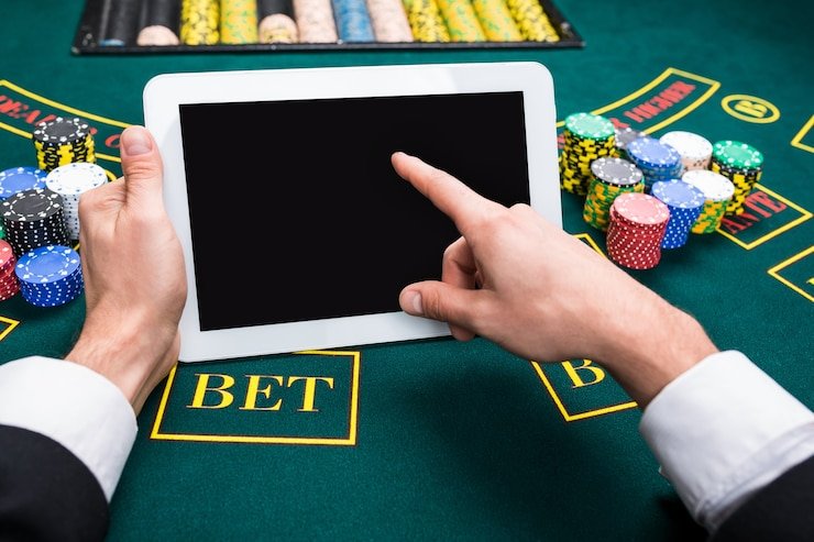 Live Capsa Susun dealer table on idr777 platform